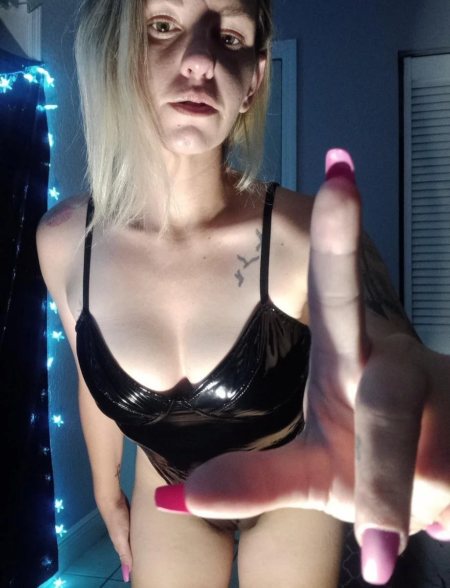 LisetteBabexx image 1